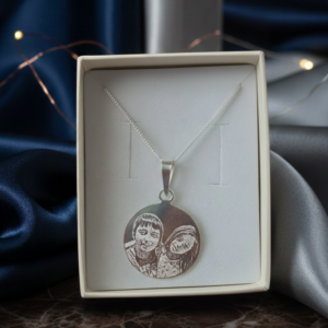 Collar de Plata Foto mas QR (Audio)