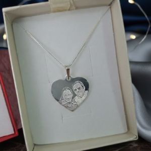 Collar de Plata Corazón Foto mas QR (Audio)