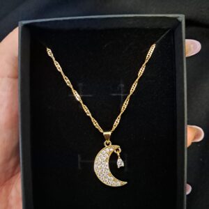 Collar Media Luna