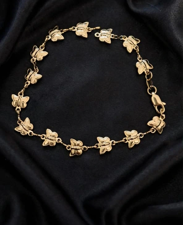 Pulsera Oro Mariposas, vista de la pieza completa