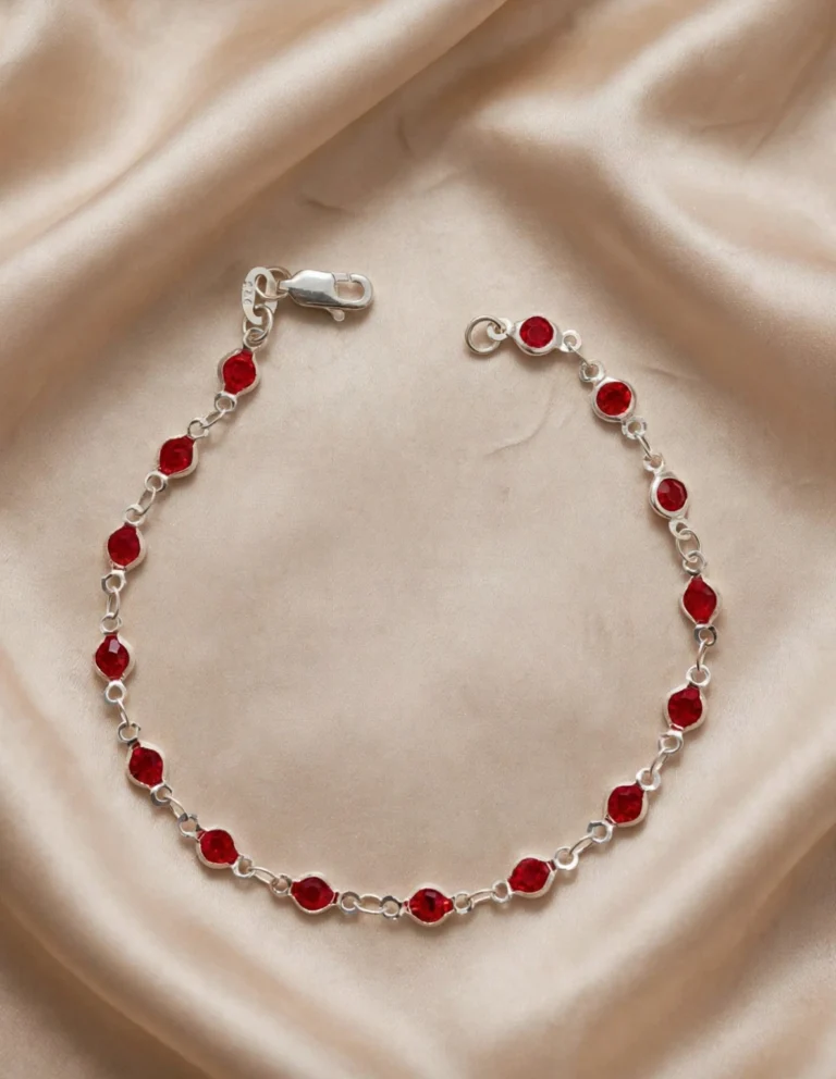 Pulsera Círculos Rojos de Plata, vista de la pieza completa